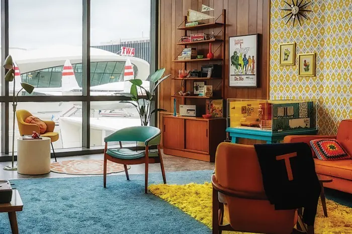 Retro Revival, Bringing Vintage Vibes into the Modern Era