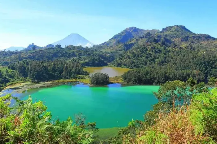 Tourist Destinations in Central Java Offering Stunning Natural Beauty and Culture