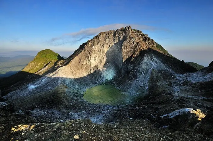 Mount Sibayak, the Amazing Charm of an Active Volcano in Karo
